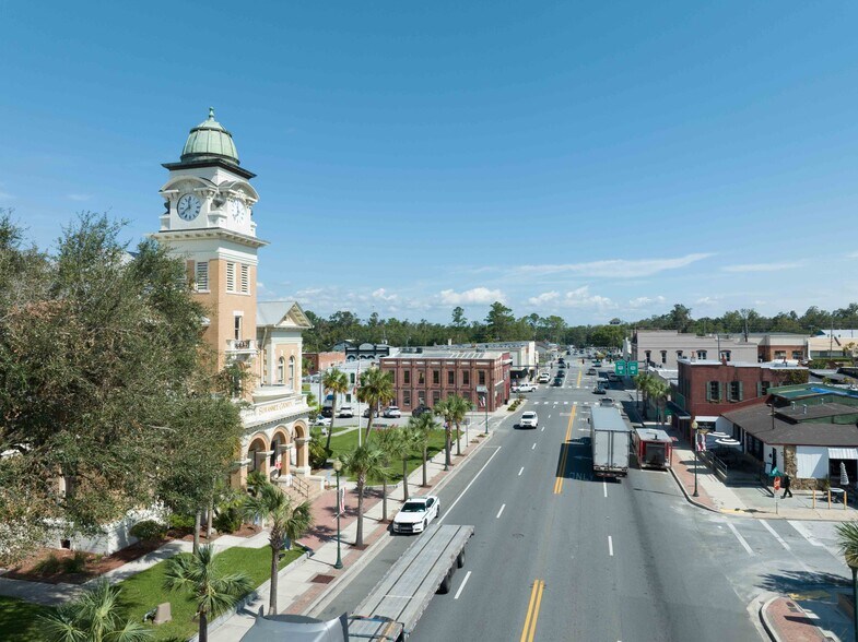 More Photos Of , Live Oak Unknown For Sale