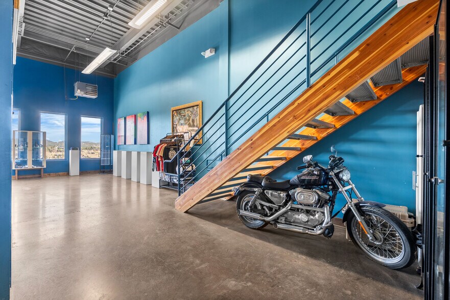 More Photos Of 30735 Bryant Dr, Evergreen Warehouse For Sale