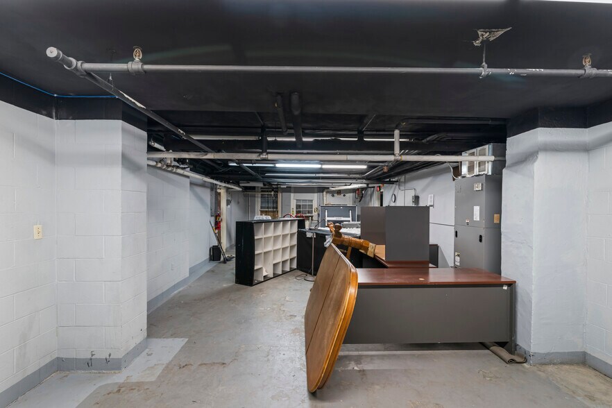 More Photos Of 535 Williamson Rd, Meadville Healthcare For Sale