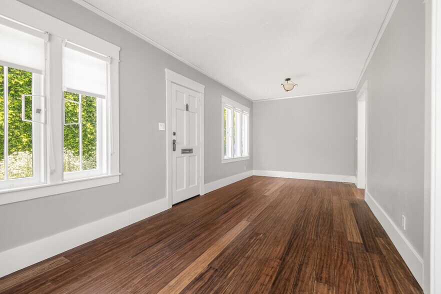 More Photos Of 1047 9th St, Santa Monica Apartments For Sale