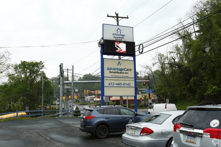 More Photos Of 5035 Clairton Blvd, Pittsburgh Medical For Sale