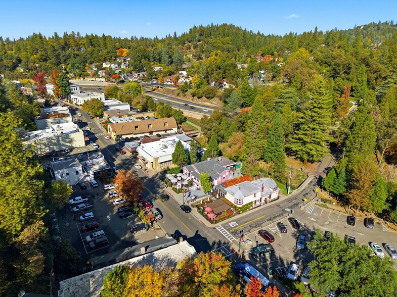 More Photos Of 589 Main St, Placerville Restaurant For Sale