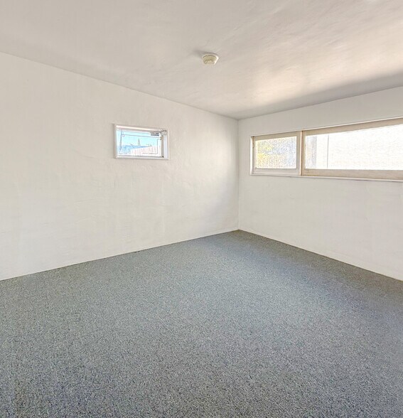 More Photos Of 1053 San Pablo Ave, Albany Storefront Retail Residential For Lease