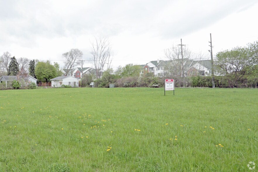 More Photos Of 57445 Grand River Ave, New Hudson Land For Lease