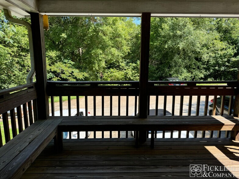 More Photos Of 1217 Columbia Dr, Milledgeville Medical For Sale