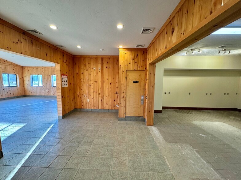 More Photos Of 5675 State Route 28 Newport MY 13416 Hwy, Newport Specialty For Sale