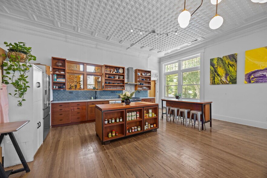 More Photos Of 4096 West Ave, Ayden General Retail For Sale