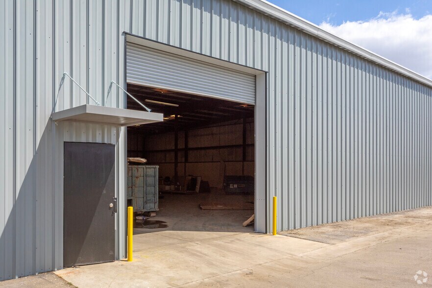 More Photos Of 2910 E Heaton Ave, Fresno Industrial For Sale