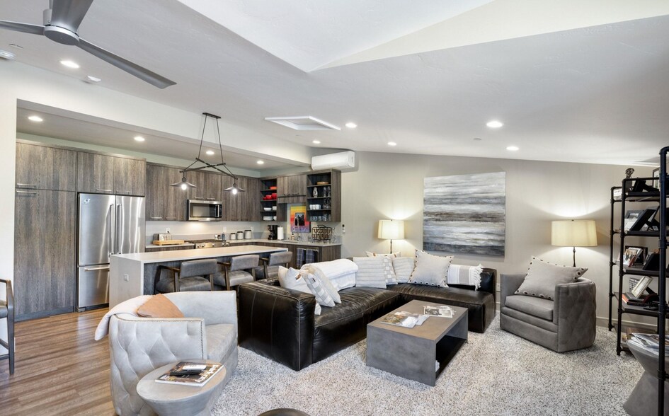 More Photos Of 1200 W Lori Ln, Kamas Flex For Sale