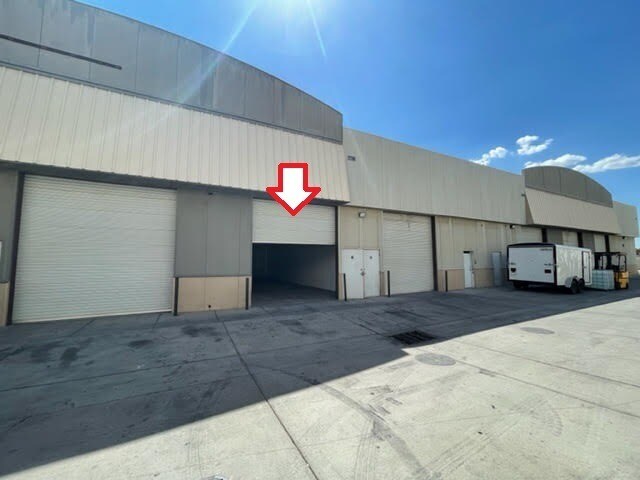 More Photos Of 10881 Santa Fe Ave, Hesperia Warehouse For Lease