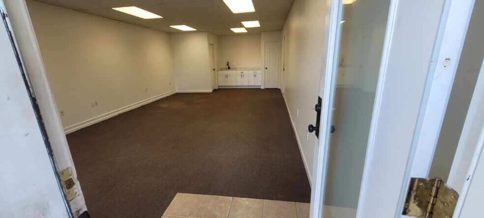 More Photos Of 12404 NE 153rd St, Brush Prairie Warehouse For Lease