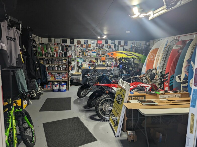 More Photos Of 117 E Washington St, Mankato Storefront For Sale