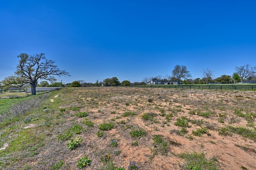 More Photos Of 1057 Tesch St, Bellville Industrial For Lease