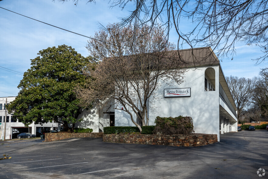 Primary Photo Of 2500 Hillsboro Rd, Nashville Office For Lease