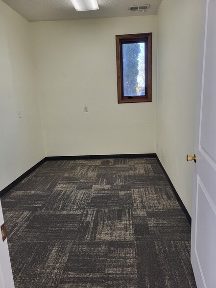 More Photos Of 415 E 3rd Ave, Post Falls Freestanding For Sale