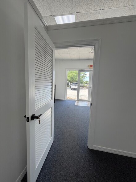 More Photos Of 3321 Del Prado Blvd S, Cape Coral Office For Lease