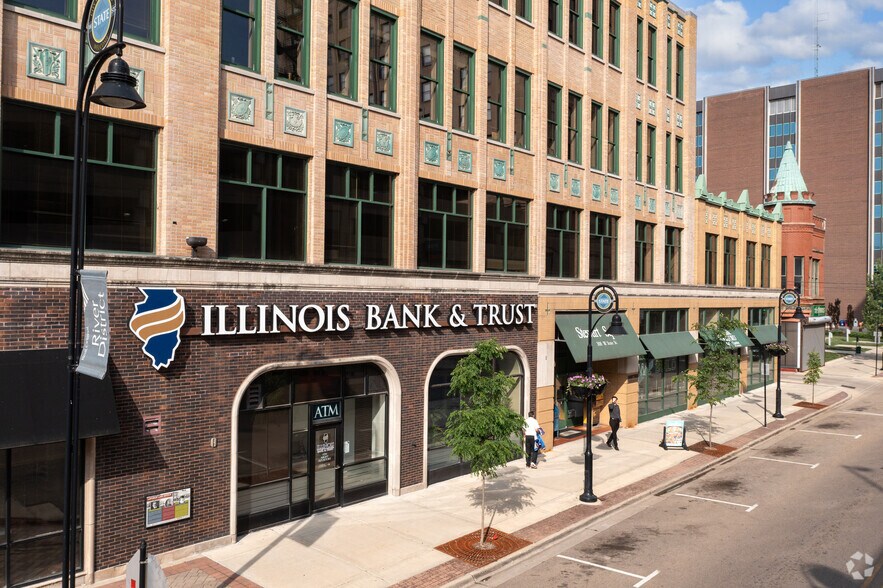 More Photos Of 308 W State St, Rockford Office For Lease