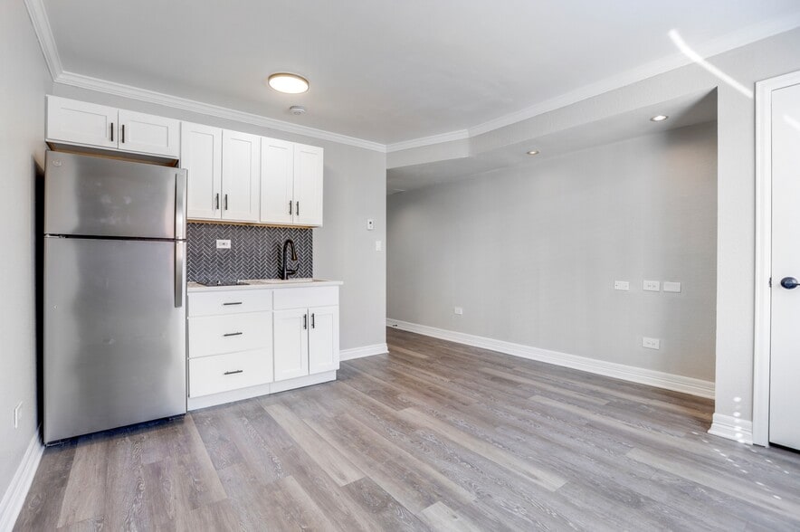 More Photos Of 1560 Sherman St, Denver Apartments For Sale