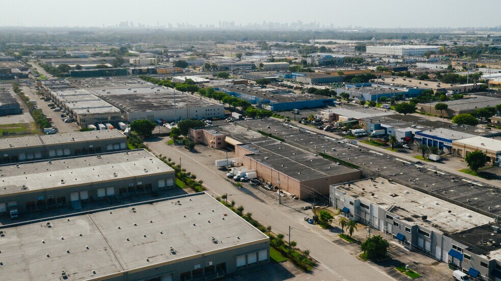 More Photos Of 6750 NW 79th Ave, Miami Warehouse For Lease