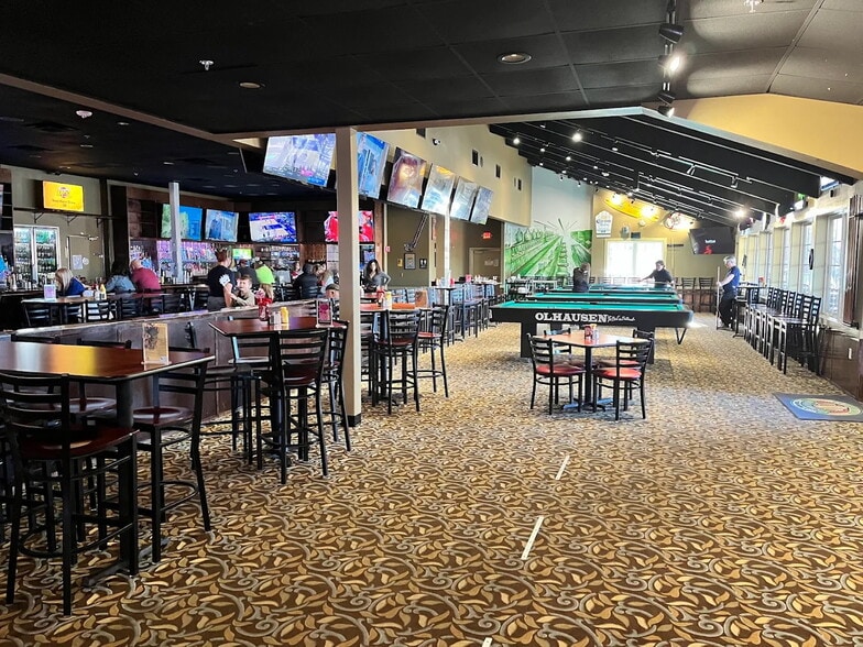 More Photos Of 1420 E Broad St, Fuquay Varina Restaurant For Sale