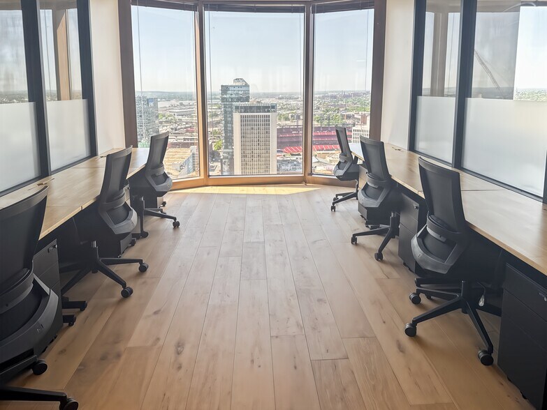 More Photos Of 211 N Broadway, Saint Louis Coworking Space