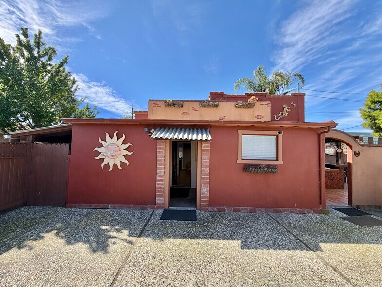 More Photos Of 1605 Capitola Rd, Santa Cruz Office For Lease