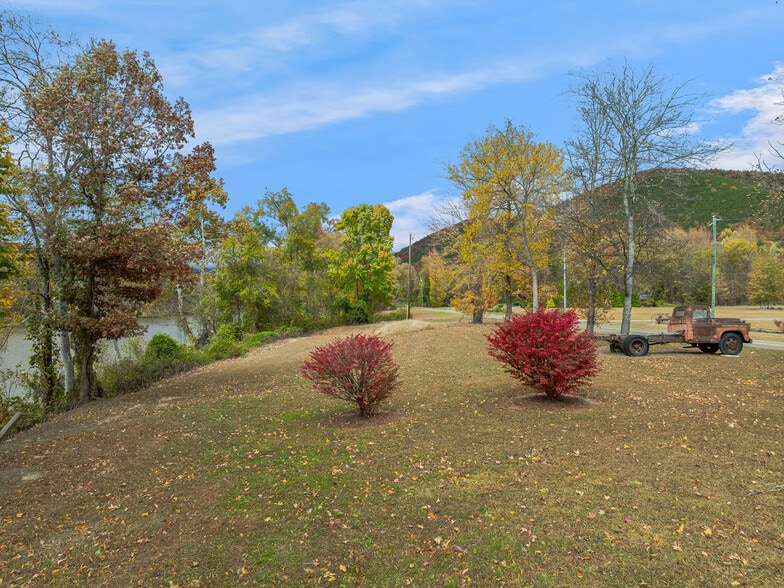 More Photos Of 1640-642 River Rd, Hot Springs Apartments For Sale