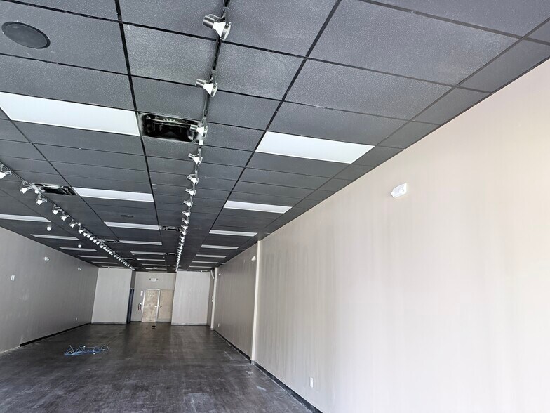 More Photos Of 2359-2367 N University Dr, Coral Springs Unknown For Lease