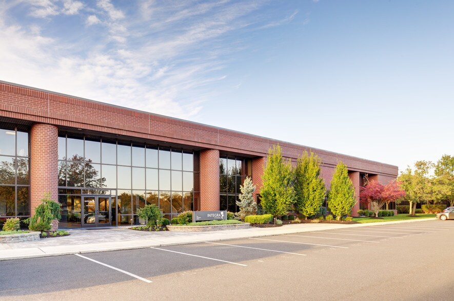 More Photos Of 315 Enterprise Dr, Plainsboro Research And Development For Lease