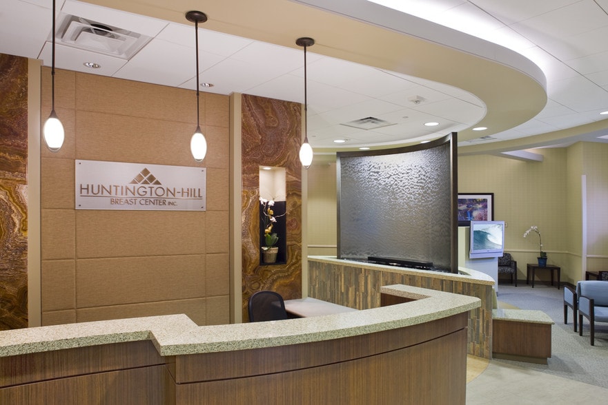 More Photos Of 625 S Fair Oaks Ave, Pasadena Medical For Lease