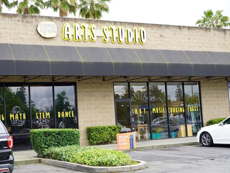 More Photos Of 1000 Melody Ln, Roseville General Retail For Lease