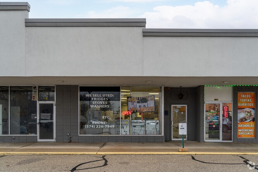 More Photos Of 1100-1128 Bristol St, Elkhart Freestanding For Sale