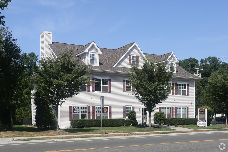 More Photos Of 1980 Route 112, Coram Medical For Lease