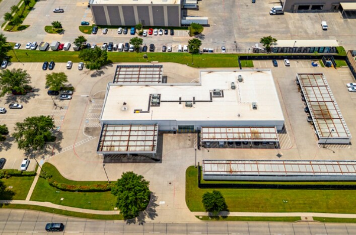 More Photos Of 2890 Lake Ridge Rd, Lewisville Service For Lease