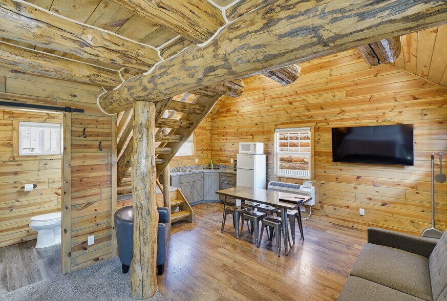 More Photos Of 13310 Silver Mountain Rd, Rapid City Hospitality For Sale