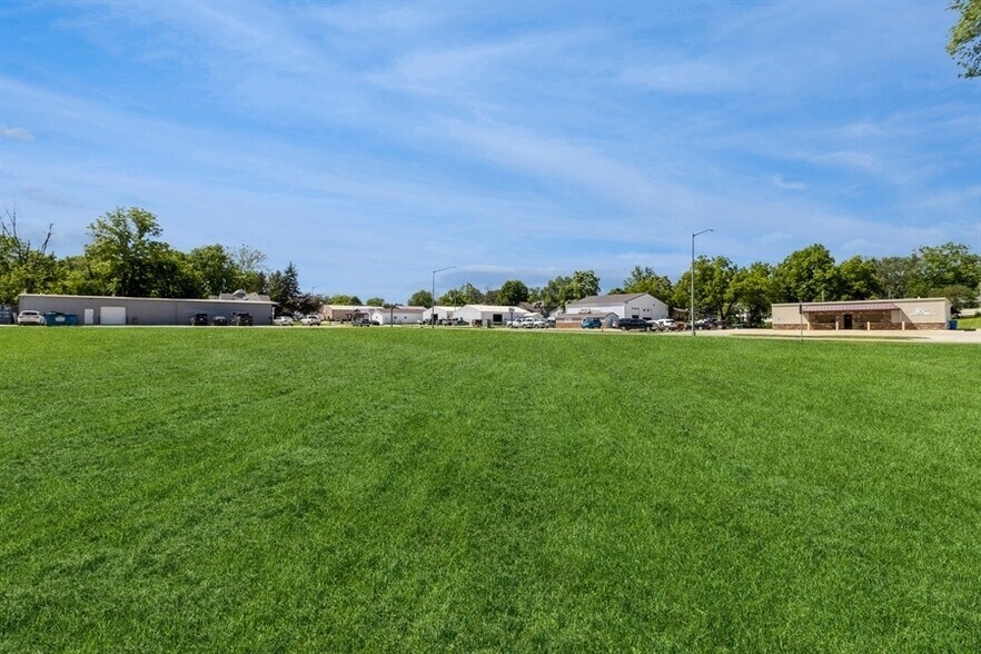 More Photos Of 711 E 2nd Ave, Indianola Land For Sale