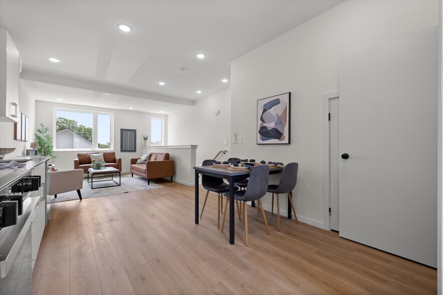 More Photos Of 1602 N Central St, Knoxville Apartments For Sale