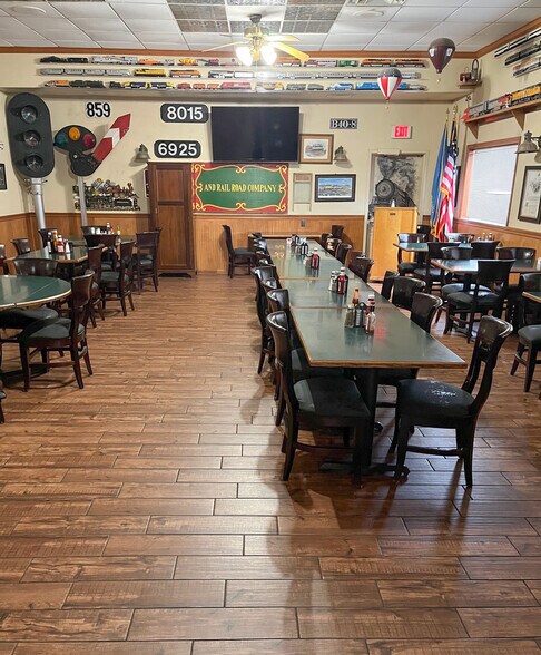 More Photos Of 4070 Southwest Blvd, Tulsa Restaurant For Sale