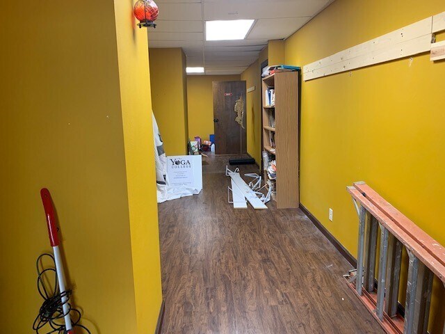 More Photos Of 505-511 5th St, Sioux City Office For Sale