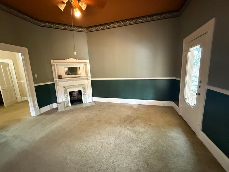 More Photos Of 610 Herndon St, Shreveport Office For Sale