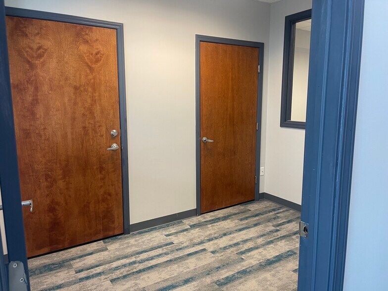 More Photos Of 320 1st St N, Jacksonville Beach Unknown For Lease