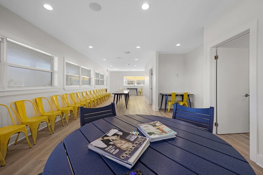 More Photos Of 19950-19980 Overseas Hwy, Sugarloaf Key Office For Sale