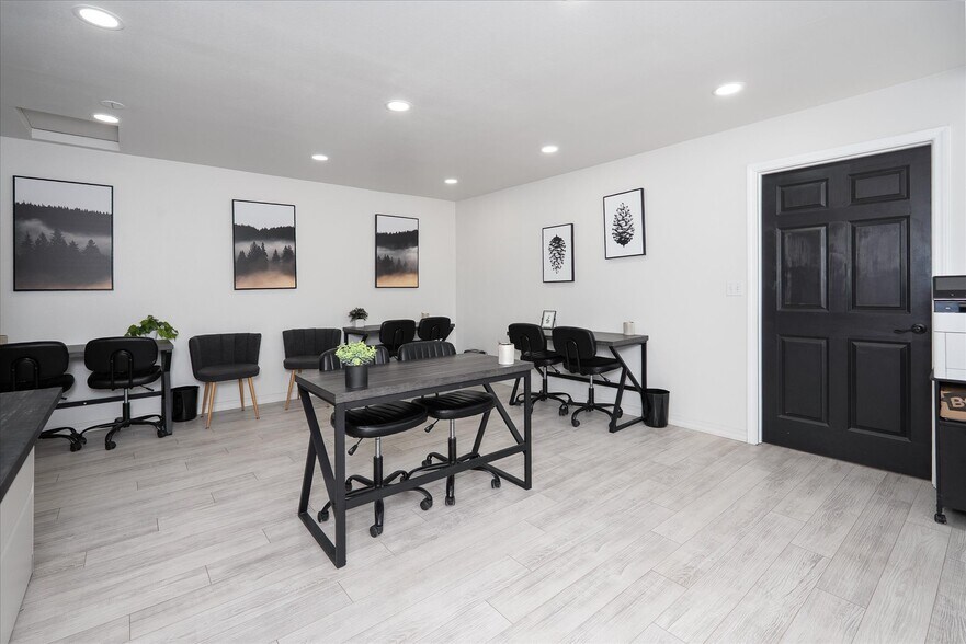 More Photos Of 5255 CA-49, Mariposa Flex For Sale