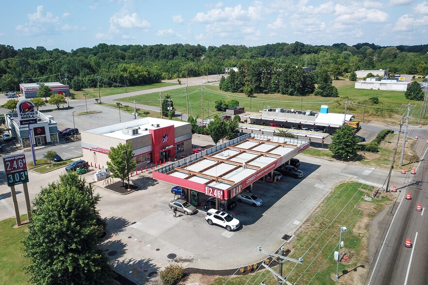 More Photos Of 5856-5880 Summer Ave, Memphis Service Station For Sale