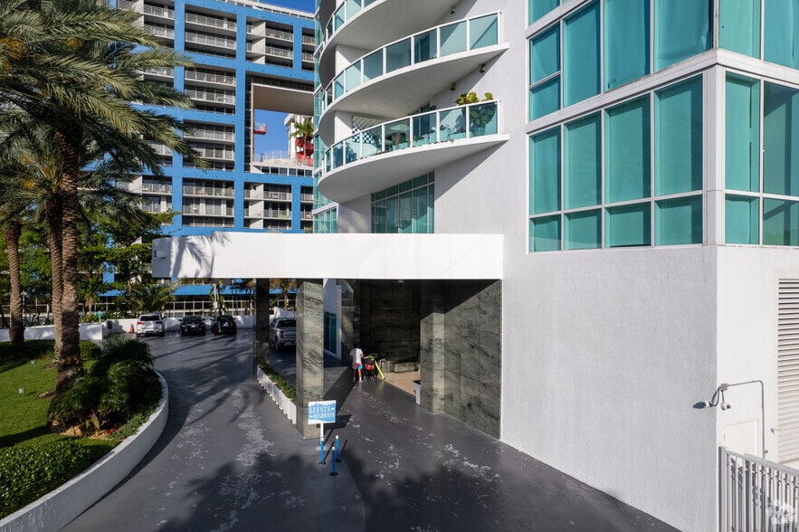 More Photos Of 2101 Brickell Ave, Miami Apartments For Sale