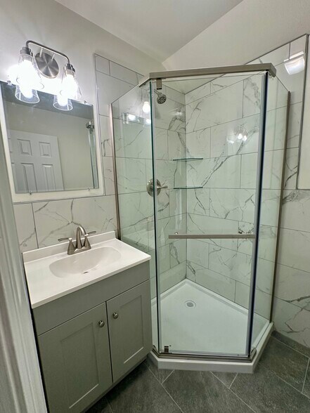 More Photos Of 5279 Arthur Kill Rd, Staten Island Apartments For Sale