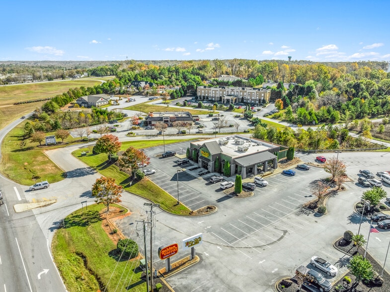 More Photos Of 102 Southern Center Way, Easley Restaurant For Sale