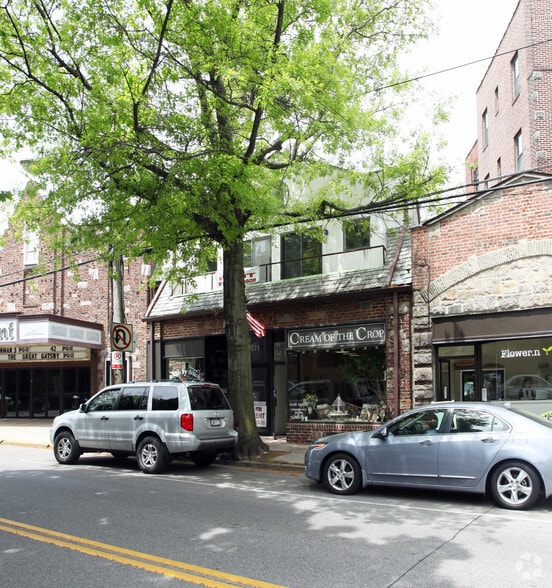 Primary Photo Of 1971 Palmer Ave, Larchmont Storefront Retail Office For Lease
