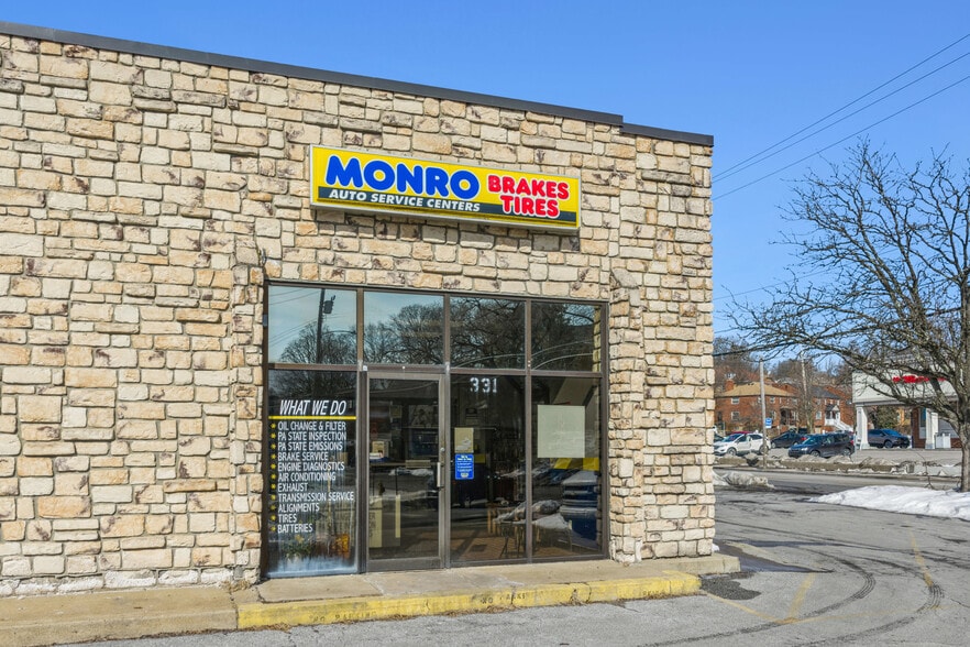 More Photos Of 331 Cochran Rd, Mt Lebanon Freestanding For Sale