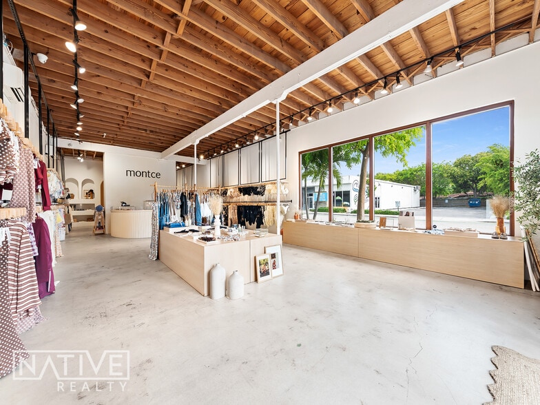 More Photos Of 530 NE 13th St, Fort Lauderdale Flex For Lease